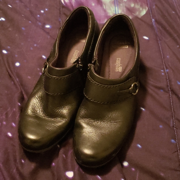 clarks black shoes size 7